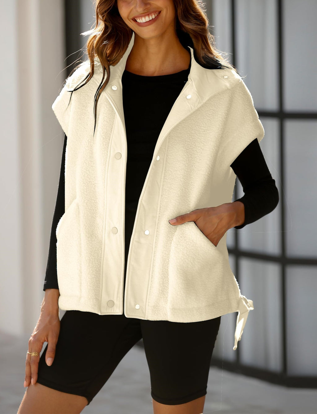 Women's Button Paneled Teddy Fleece Vest Jacket